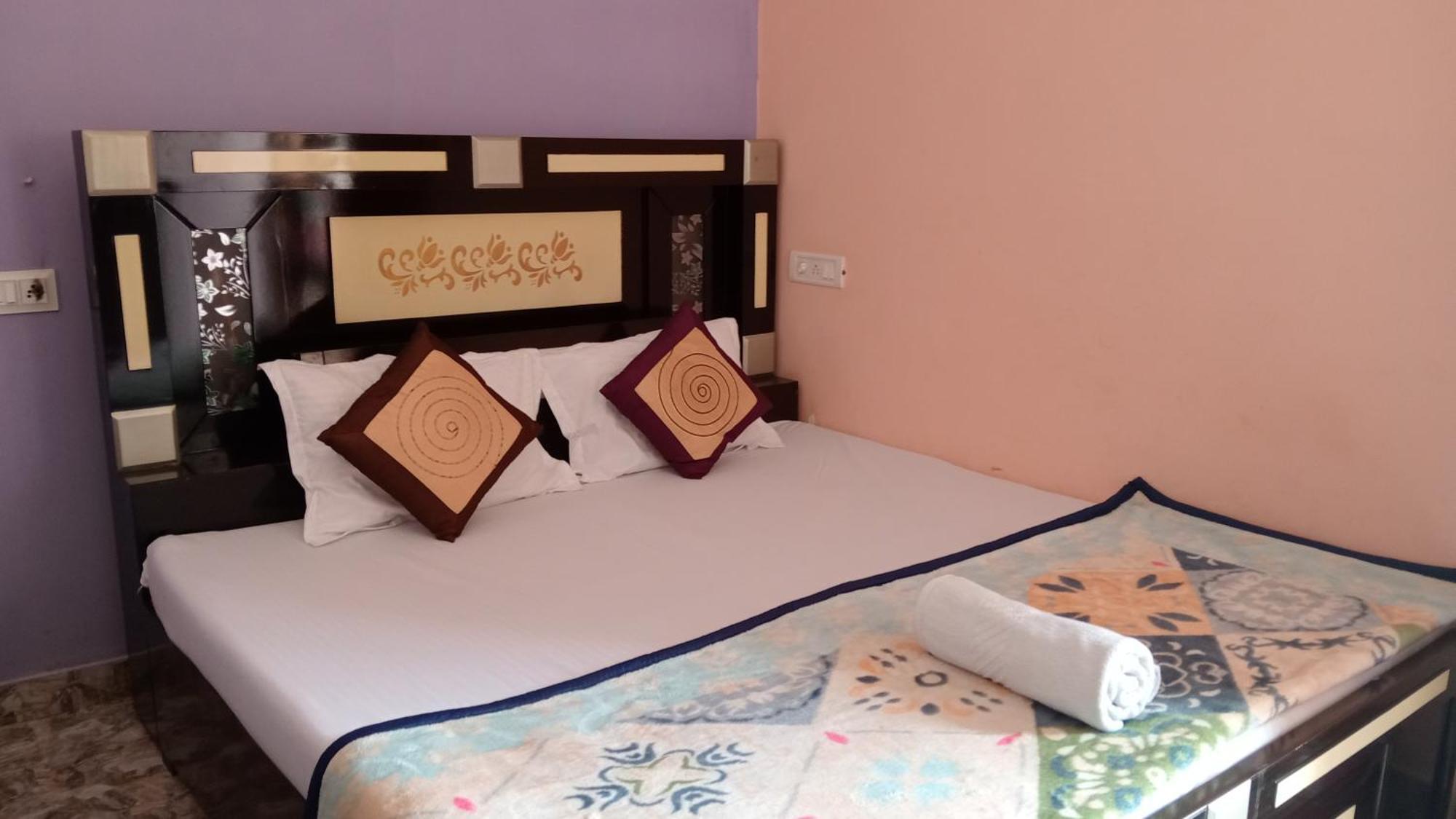 Khajuraho Rancho Apartment Екстериор снимка